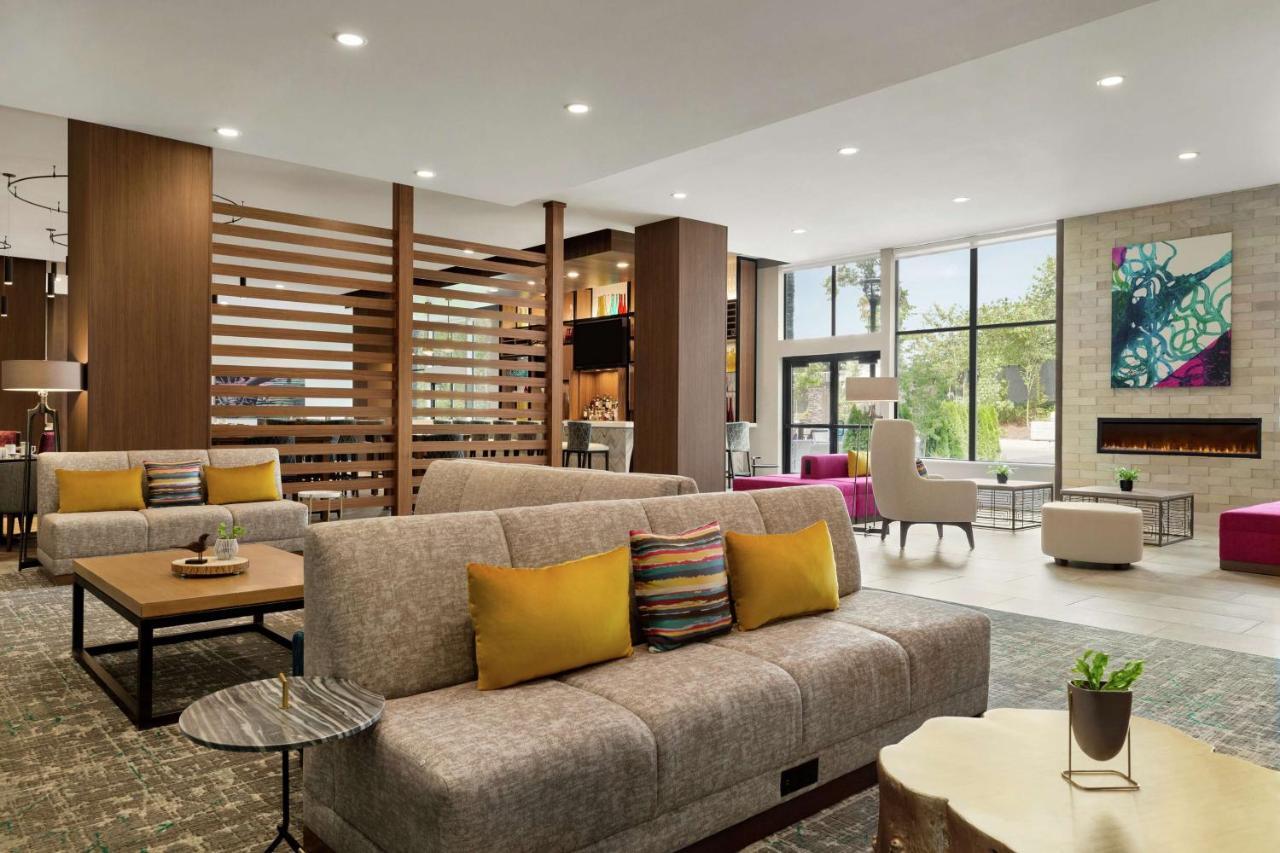 Hilton Garden Inn Seattle Airport Ситак Экстерьер фото